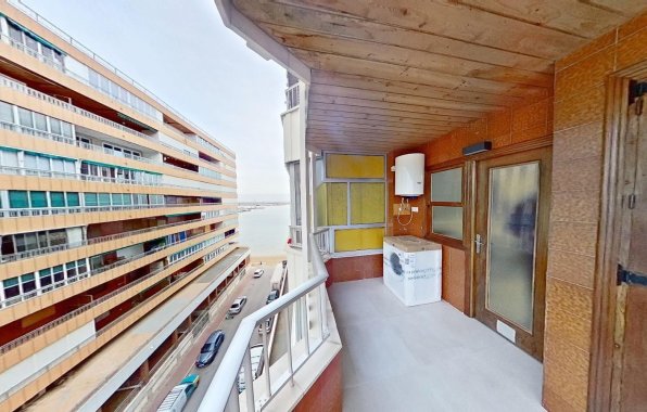 Resale - Apartment / flat - Torrevieja - El acequión