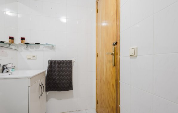 Resale - Apartment / flat - Torrevieja - Playa del Acequión
