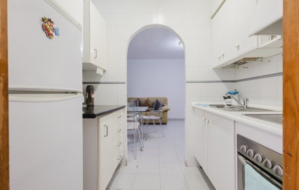 Resale - Apartment / flat - Torrevieja - Playa del Acequión