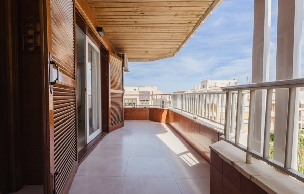 Resale - Apartment / flat - Torrevieja - El Acequión - Los Náufragos