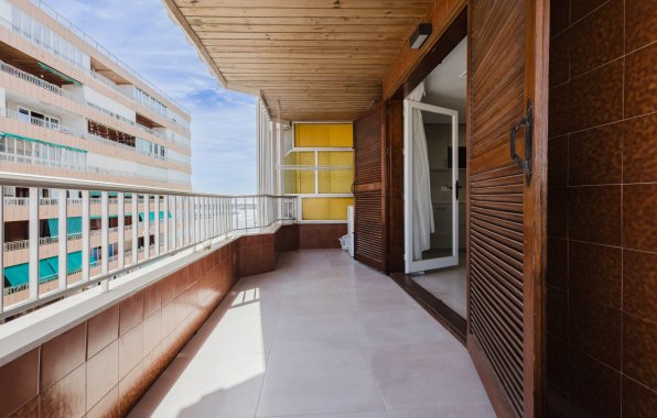 Resale - Apartment / flat - Torrevieja - El Acequión - Los Náufragos