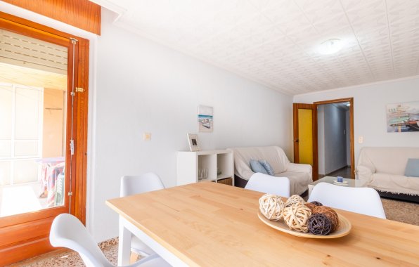 Resale - Apartment / flat - Torrevieja - El Acequión - Los Náufragos