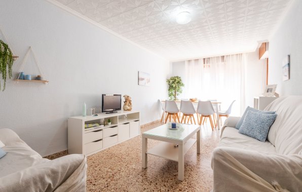 Resale - Apartment / flat - Torrevieja - El Acequión - Los Náufragos