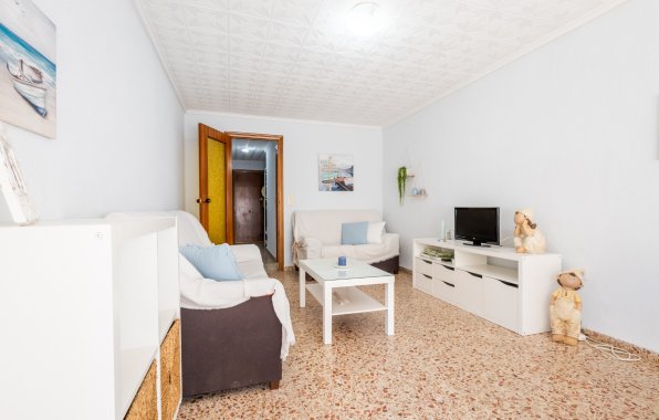 Resale - Apartment / flat - Torrevieja - El Acequión - Los Náufragos