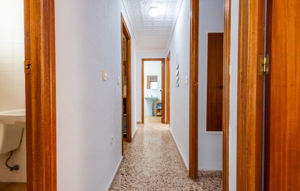 Resale - Apartment / flat - Torrevieja - El Acequión - Los Náufragos