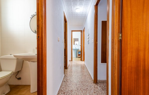 Resale - Apartment / flat - Torrevieja - El Acequión - Los Náufragos