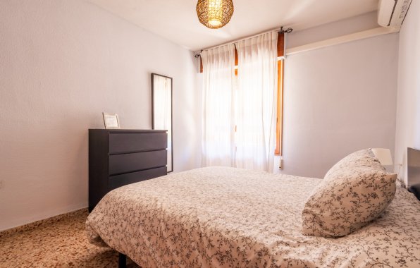 Resale - Apartment / flat - Torrevieja - El Acequión - Los Náufragos