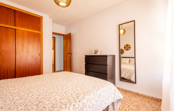 Resale - Apartment / flat - Torrevieja - El Acequión - Los Náufragos