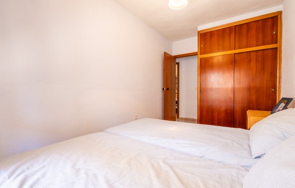 Resale - Apartment / flat - Torrevieja - El Acequión - Los Náufragos
