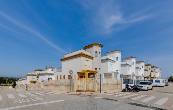 New Build - Villa - San Fulgencio - El Oasis