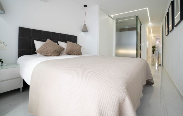 Resale - Apartment / flat - Torrevieja - Playa del Cura