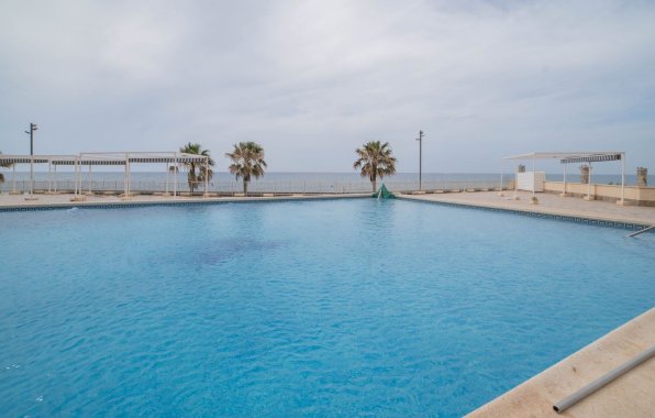 Resale - Apartment / flat - Torrevieja - Playa del Cura