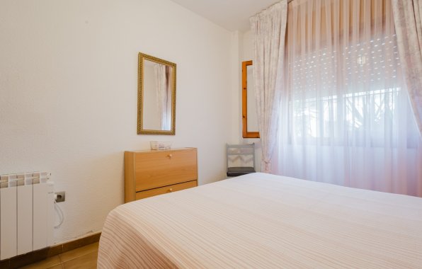 Resale - Bungalow - Torrevieja - El Acequión - Los Náufragos
