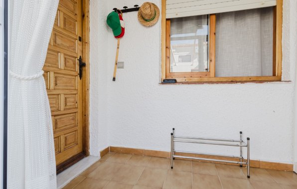 Resale - Bungalow - Torrevieja - El Acequión - Los Náufragos