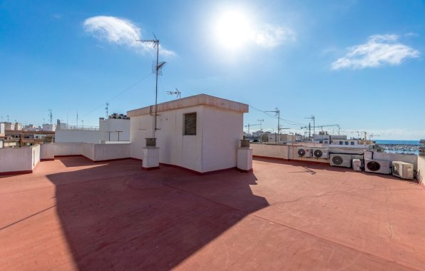 Resale - Apartment / flat - Torrevieja - Centro