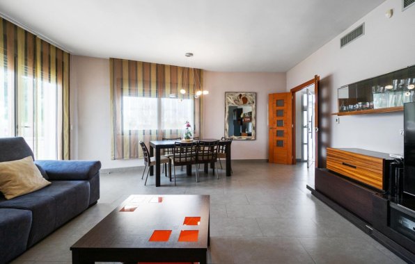 Resale - Villa - Rojales - Pueblo