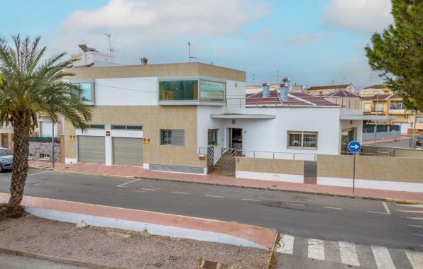 Resale - Villa - Rojales - Pueblo