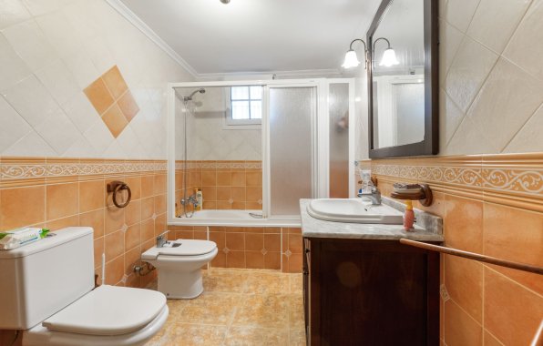 Resale - Chalet - Torrevieja - Los Balcones