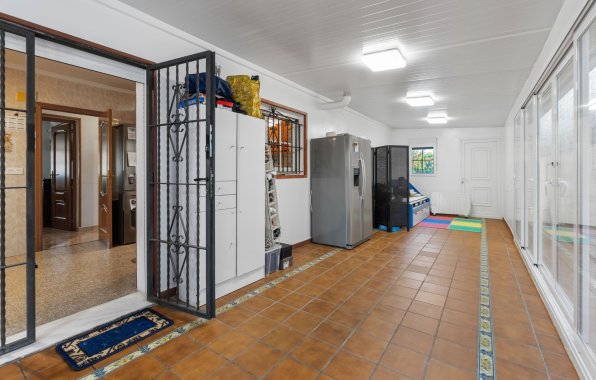 Resale - Chalet - Torrevieja - Los Balcones