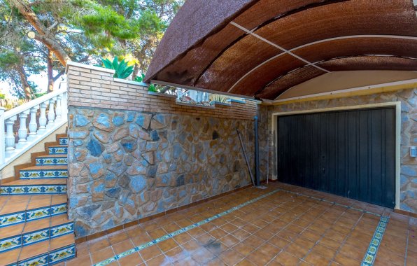 Resale - Chalet - Torrevieja - Los Balcones