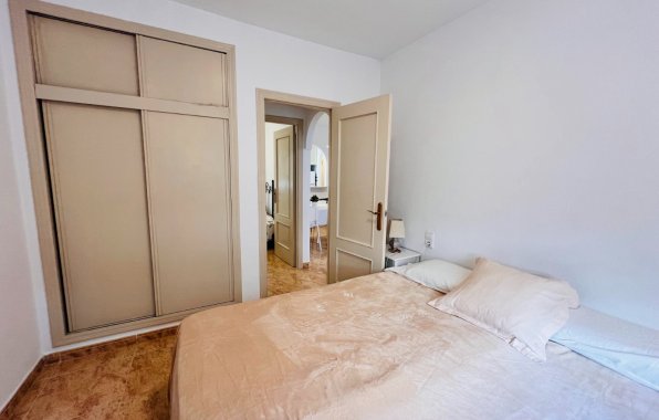 Reventa - Apartamento / piso - Torrevieja - Playa del Cura