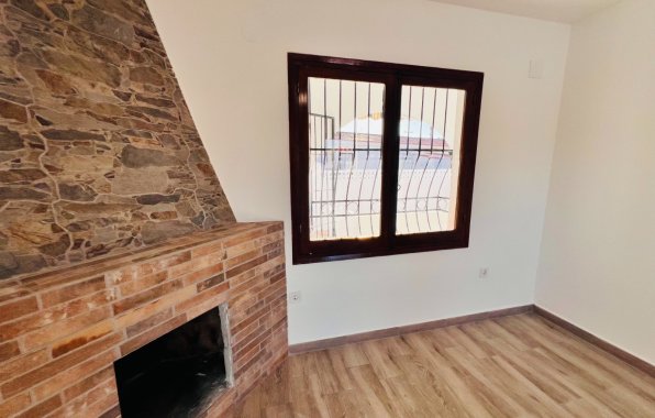 Resale - Chalet - Torrevieja - Playa de los Locos