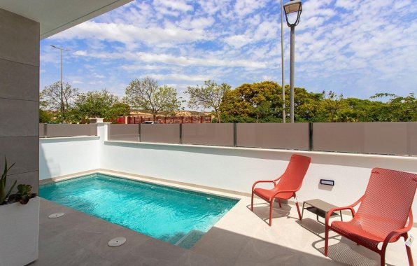 Neue Gebäude - Villa - Sucina