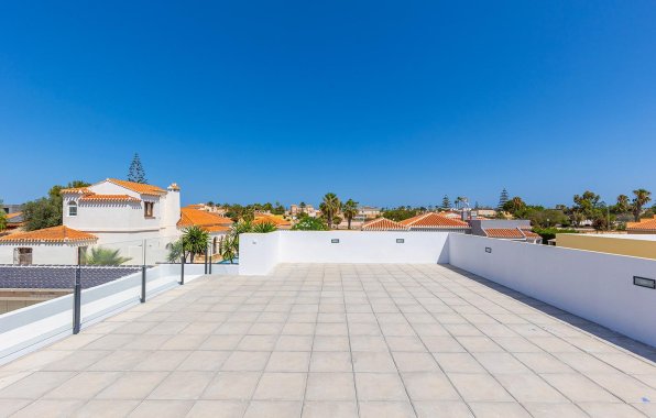 Neue Gebäude - Villa - Torrevieja - Los Balcones