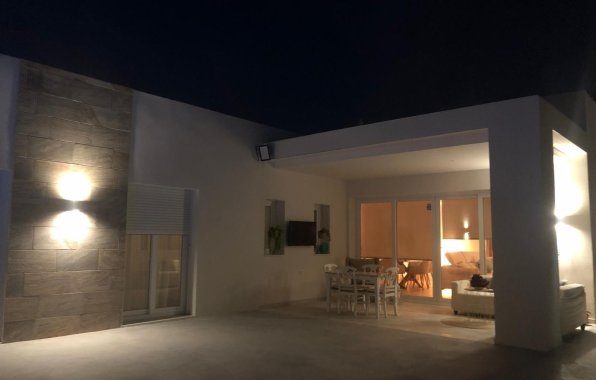 Obra nueva - Villa - La Romana - Los Joveres