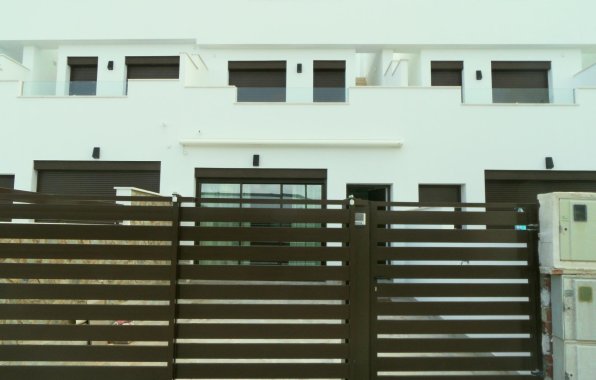 Obra nueva - Villa - Pilar de la Horadada - parque Andromeda